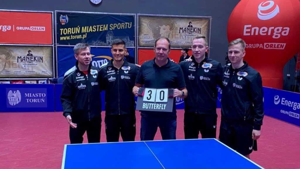 Read more about the article Piotrowski: „Chcemy zagrać z Azjatą w derbach”