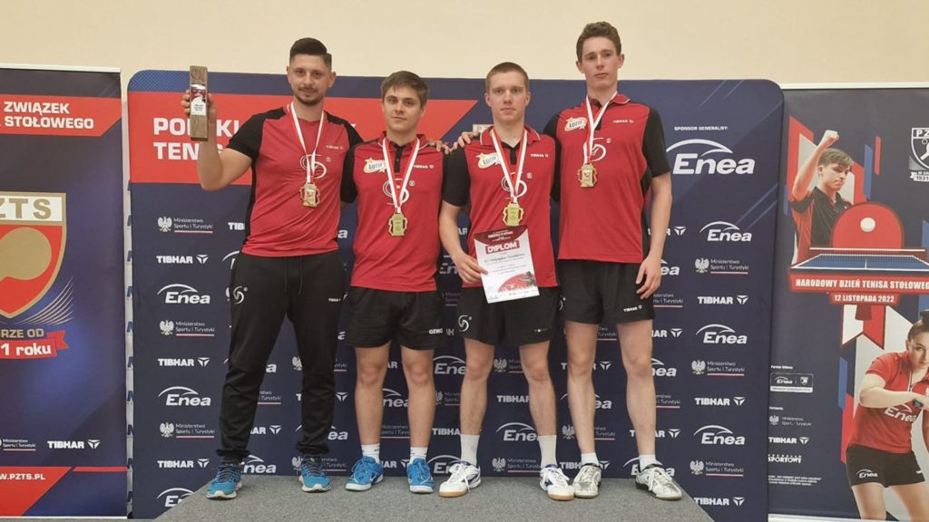 Read more about the article Dekorglass złotym medalistą Drużynowych Młodzieżowych MP