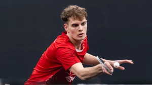 Read more about the article Miłosz Redzimski awansował do 1/8 finału Singapore Smash