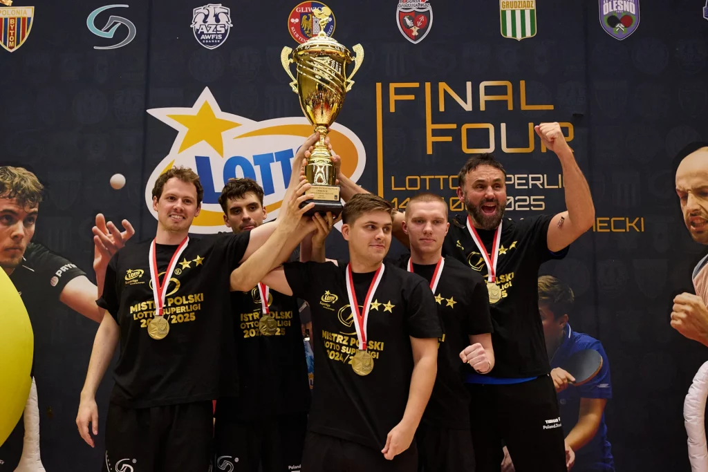 Read more about the article LOTTO Superligi: w finale Dekorglass pokonał Dartom Bogorię 3:1