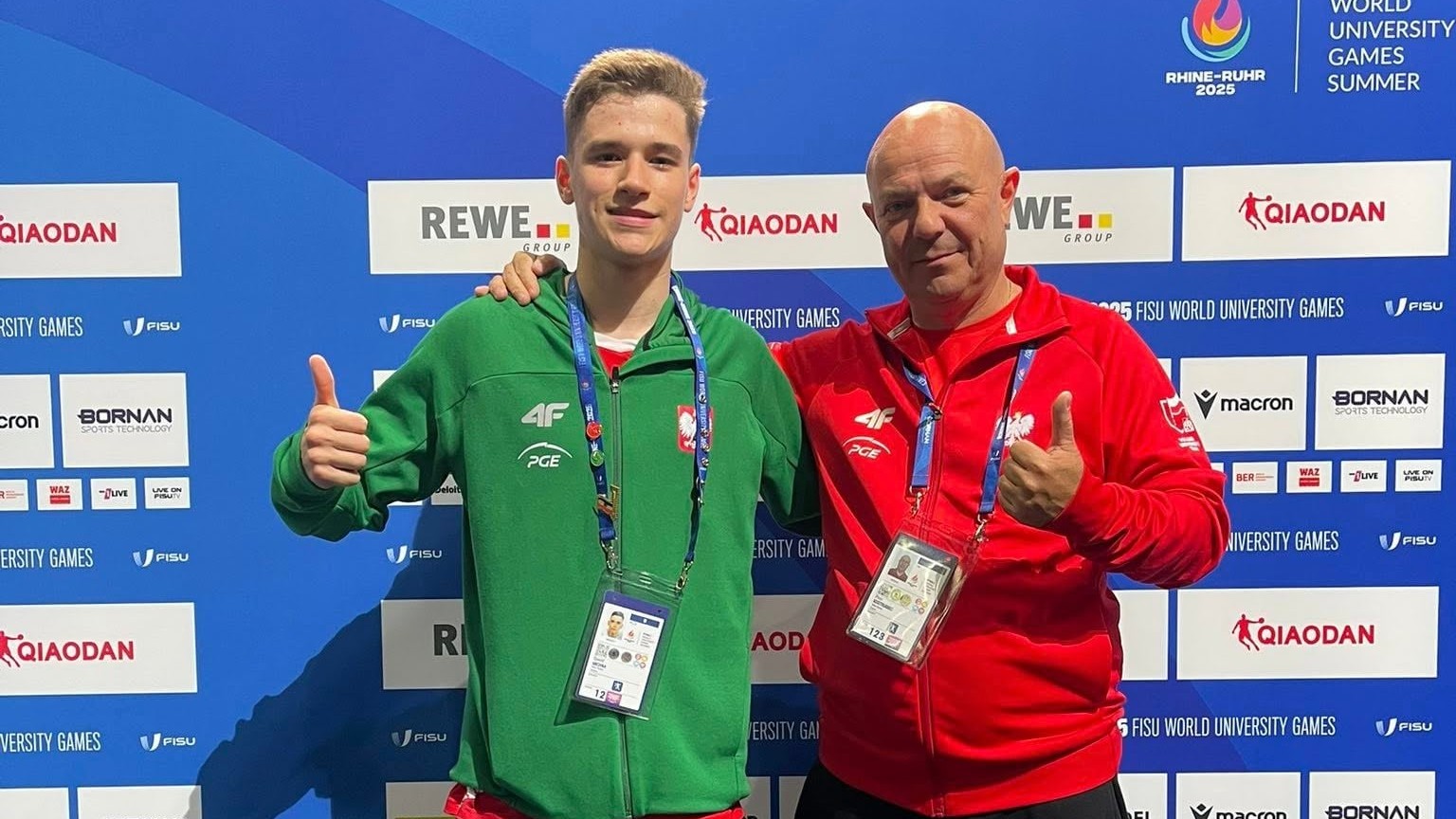 You are currently viewing Uniwersjada: Dawid Michna awansował do 1/8 finału singla